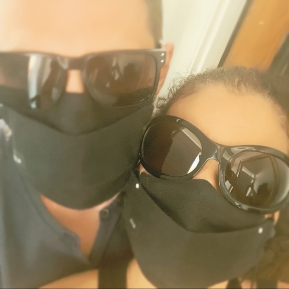 Black Mask - Picture 7 of 10